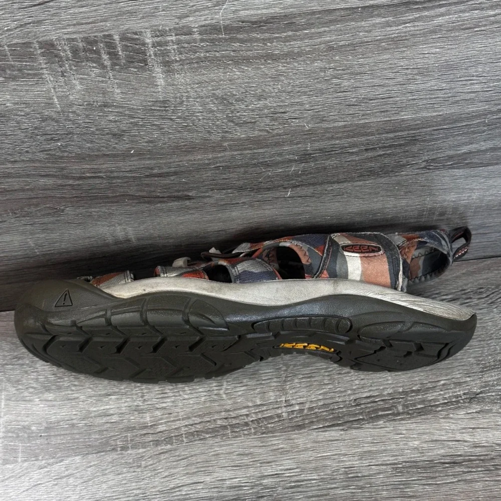 KEEN Newport H2 Sandals Mens 13 Geometric Camo Waterproof Hiking Sport Shoes